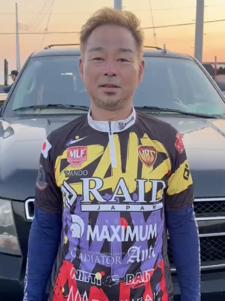 安藤 毅